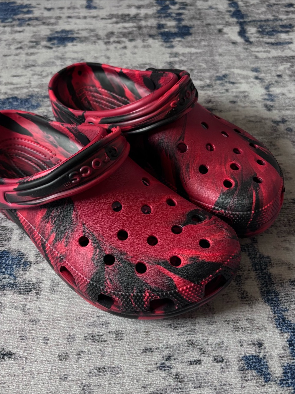 Crocs - Picture 2 of 3